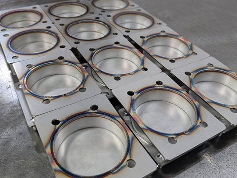 変換スペーサー